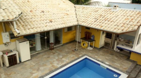 Casa do Paulo, fundos, 2 quartos, praia Mococa